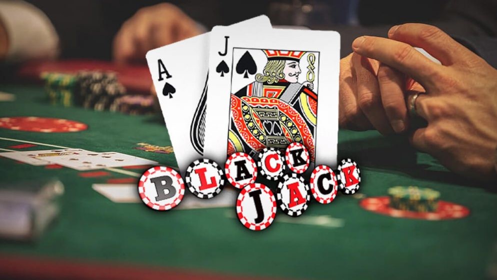 Hướng dẫn chơi BlackJack từ A-Z tại game bài Top88